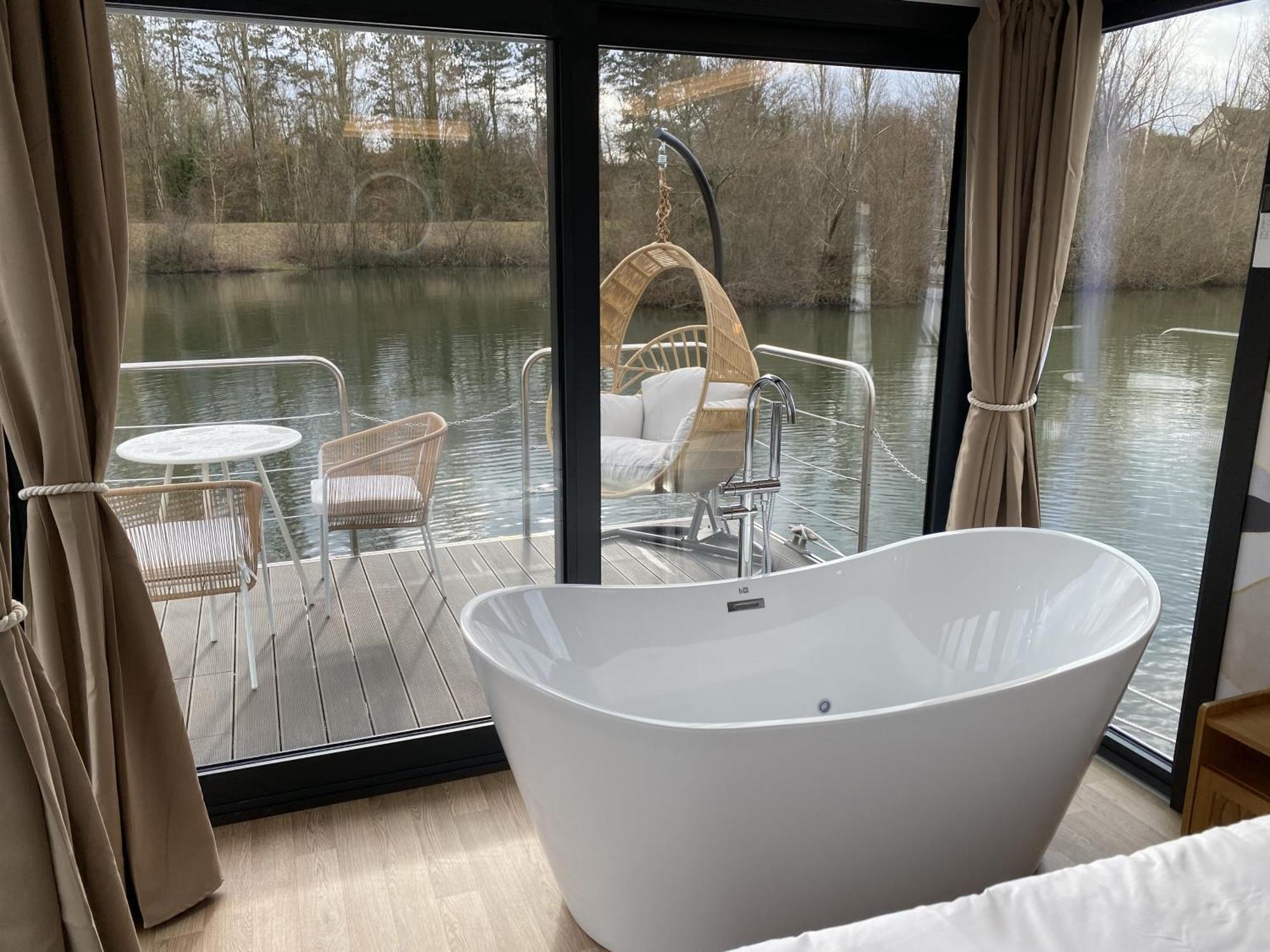 L'Escale Royale Saint-Martin-La-Garenne Port Ilon - Seine - Giverny מראה חיצוני תמונה