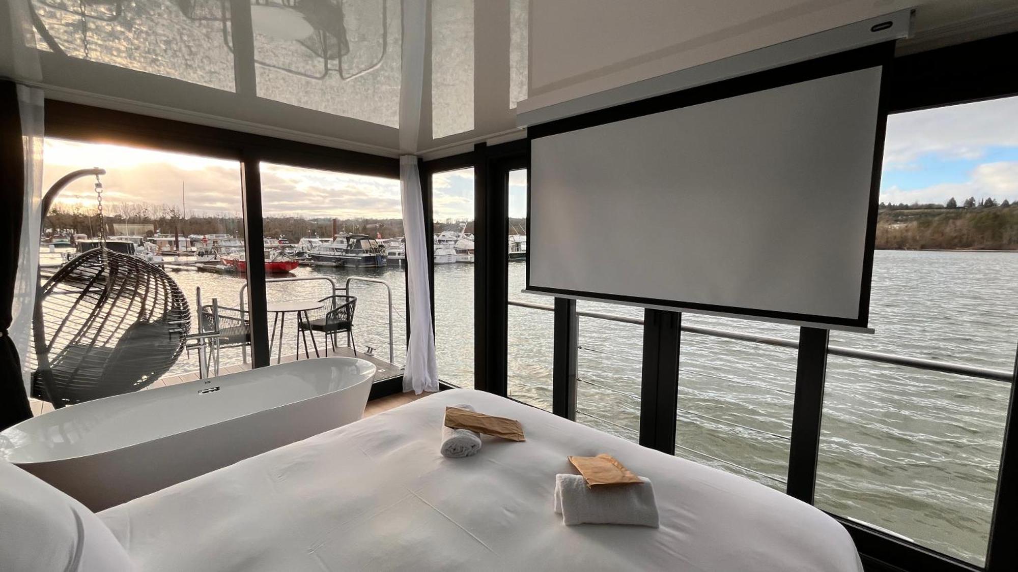 L'Escale Royale Saint-Martin-La-Garenne Port Ilon - Seine - Giverny מראה חיצוני תמונה