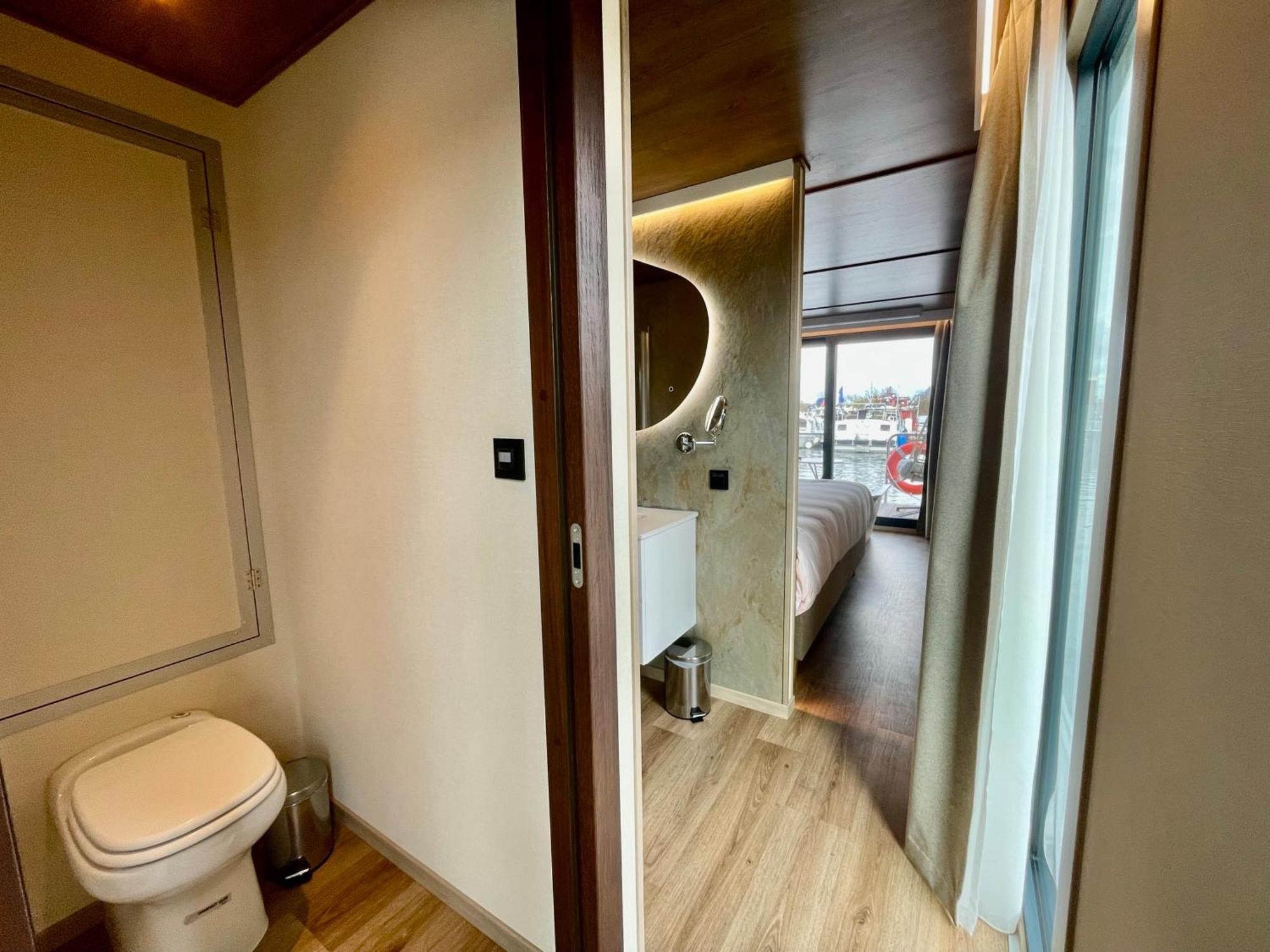 L'Escale Royale Saint-Martin-La-Garenne Port Ilon - Seine - Giverny מראה חיצוני תמונה