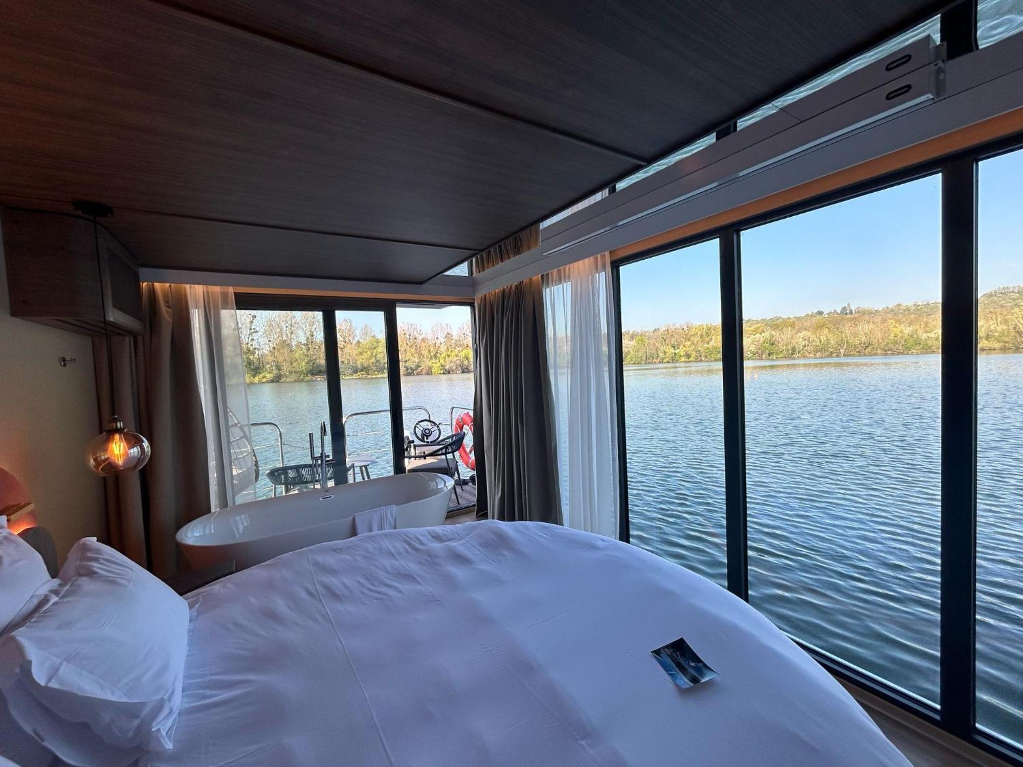 L'Escale Royale Saint-Martin-La-Garenne Port Ilon - Seine - Giverny מראה חיצוני תמונה